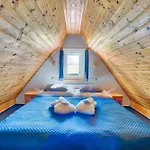 Apartmán-hotel Jítravský Dvorec Apartahotel 4*