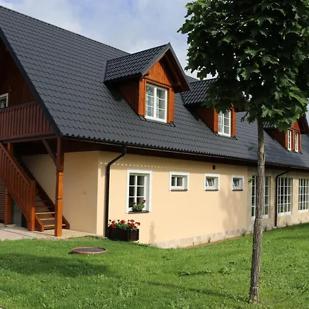 Apartmán-hotel Jítravský Dvorec 4* Rynoltice