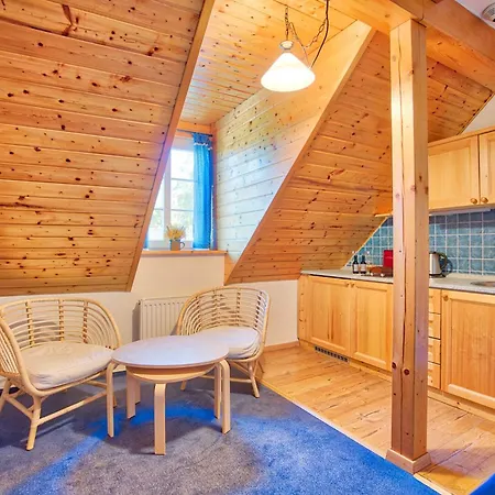 Apartmán-hotel Jítravský Dvorec Aparthotel 4*