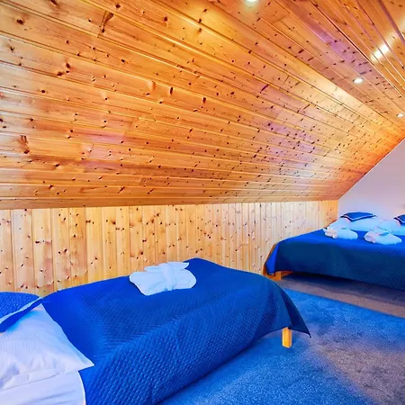 Apartmán-hotel Jítravský Dvorec Apartahotel 4*