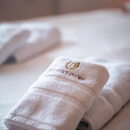 Apartmán-hotel Jítravský Dvorec 4*