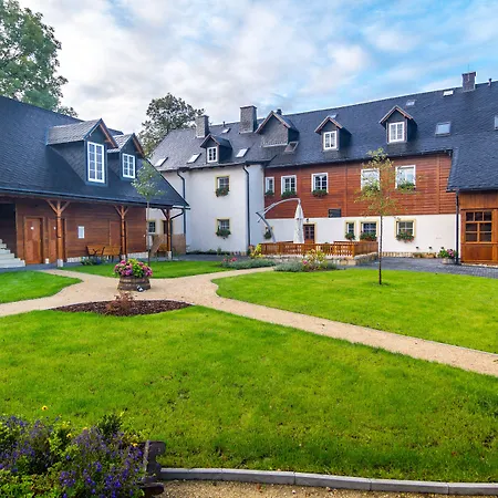 Apartmán-hotel Jítravský Dvorec