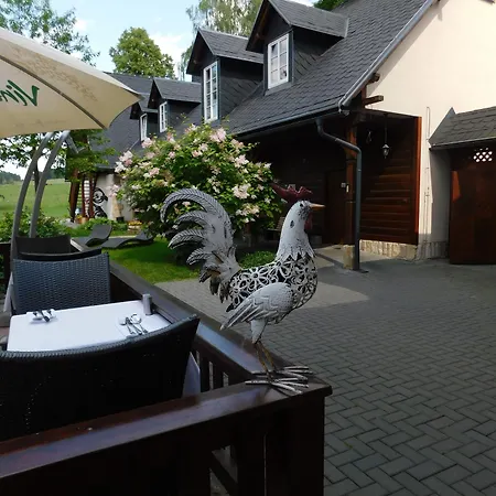 Apartmán-hotel Jítravský Dvorec 4*