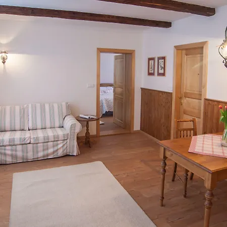 Appart hôtel Apartman-hotel Jitravsky Dvorec 4*