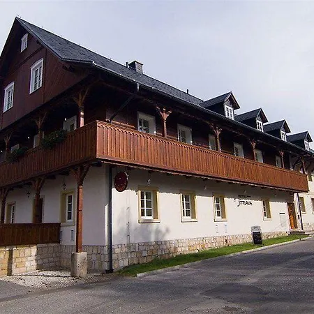 Apartman-hotel Jitravsky Dvorec